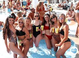Dubai Hot Girl Services - A Luxurious Experience Awaits